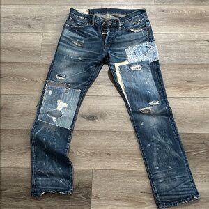 Polo by Ralph Lauren Size 32x32
Blue Denim Jeans